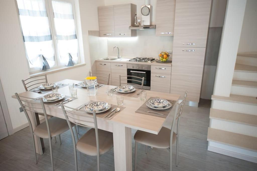 Casa Gemma - Big Family House With Free Parking Apartment San Giovanni Lupatoto Luaran gambar