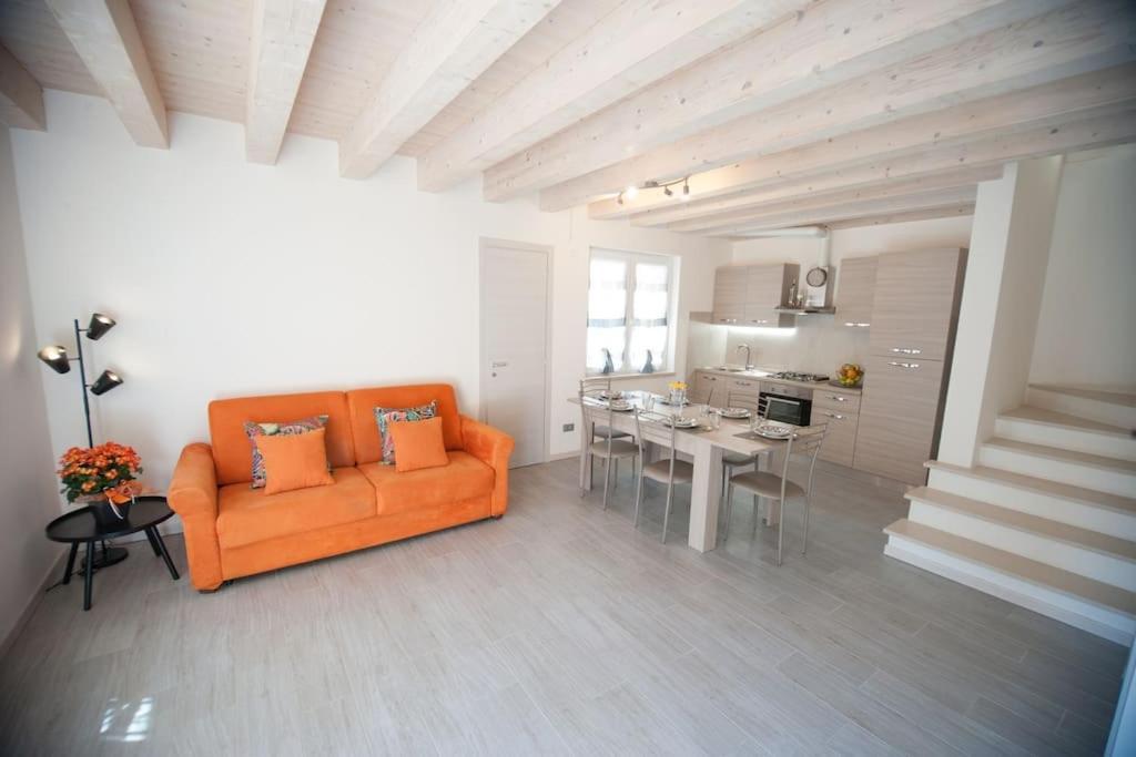Casa Gemma - Big Family House With Free Parking Apartment San Giovanni Lupatoto Luaran gambar